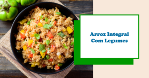 Arroz Integral com Legumes para Diabéticos.

O Arroz Integral com Legumes para Diabéticos é uma receita nutritiva e saborosa. O arroz integral é cozido até ficar macio, enquanto cenoura, abobrinha e pimentão são refogados até atingir a textura ideal. Os legumes são então misturados ao arroz, criando uma refeição completa e balanceada. Este prato é uma excelente opção para pessoas com diabetes, proporcionando uma alimentação rica em fibras e nutrientes essenciais para o controle da glicemia.